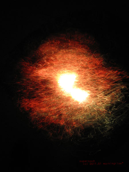 supernova . lightpaint . 2011.01 