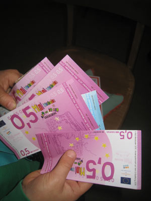 Unterlagen / Documents . Mini Wiesbaden 2013 