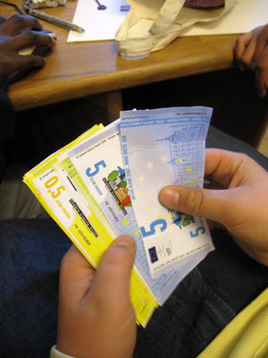 Unterlagen / Documents . Unsere kleine Stadt 2014.04 