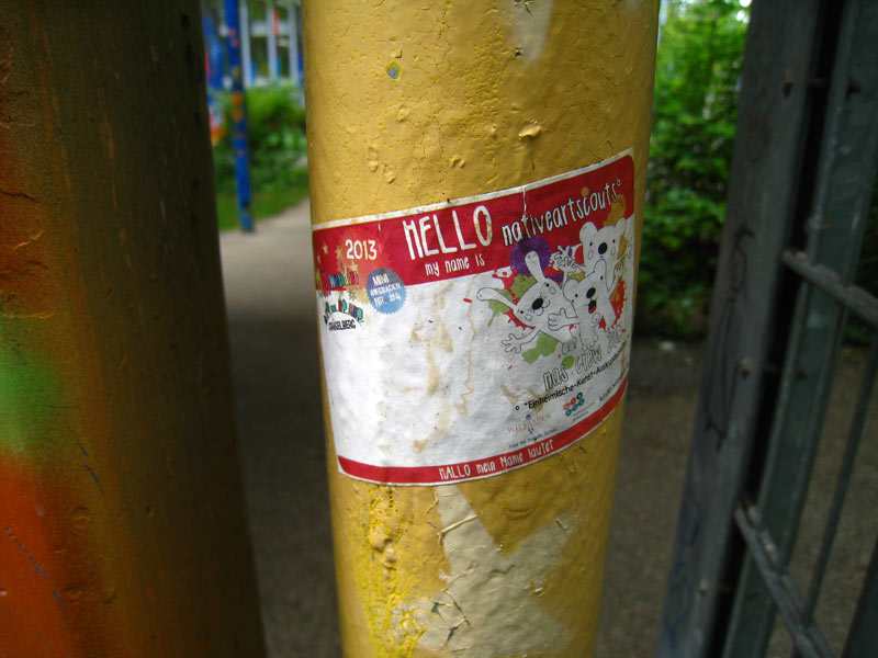 Hello my name is... . nativeartscouts . Mini Wiesbaden 2013 . Sticker . 2013.10 